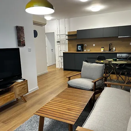 Apartment Delux 3 - модерен апартамент,2 спални,център *